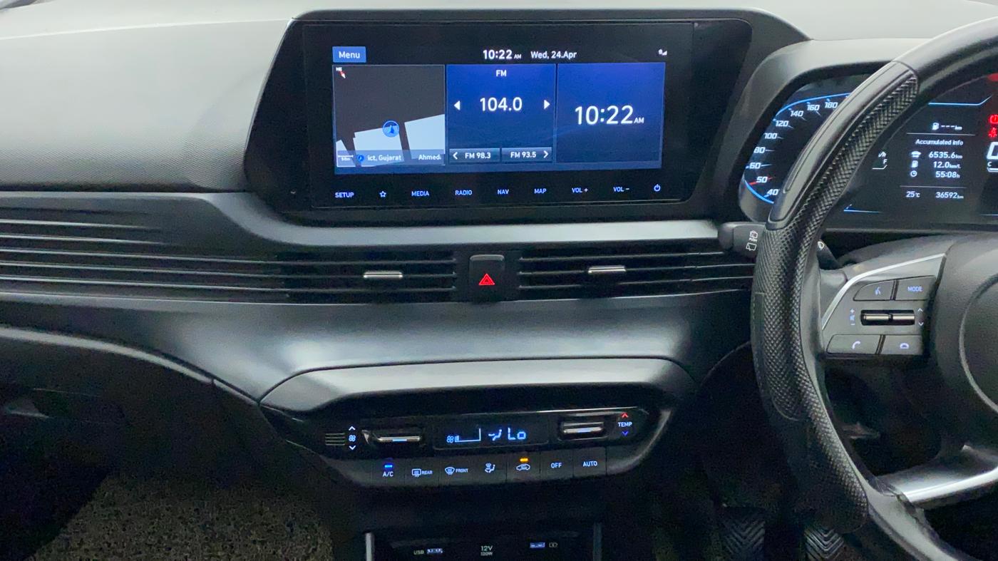 2022 Hyundai NEW I20 ASTA 1.2 MT, Petrol, Manual, 36,592 km, Air Conditioner