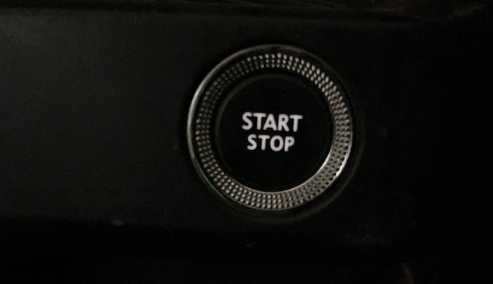 2022 Renault Kiger RXT (O) MT, Petrol, Manual, 24,310 km, Keyless Start/ Stop Button