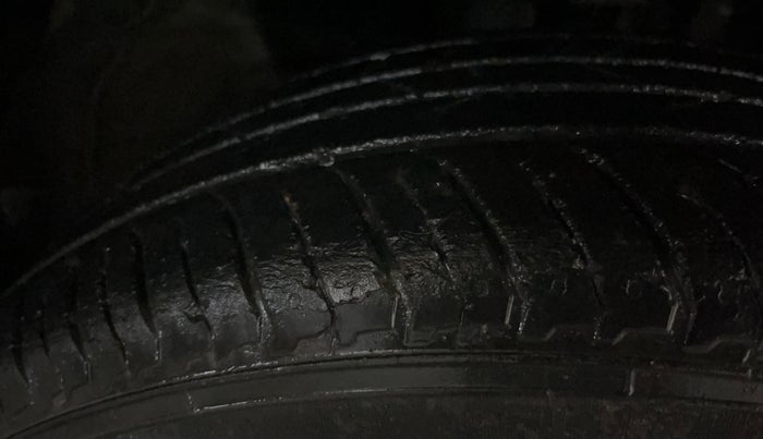 2022 Renault Kiger RXT (O) MT, Petrol, Manual, 24,310 km, Right Front Tyre Tread