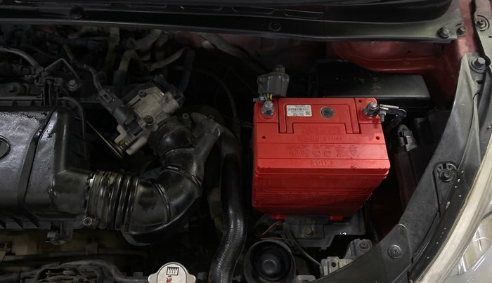 2013 Hyundai i10 MAGNA 1.1, Petrol, Manual, 60,325 km, Engine View - Left