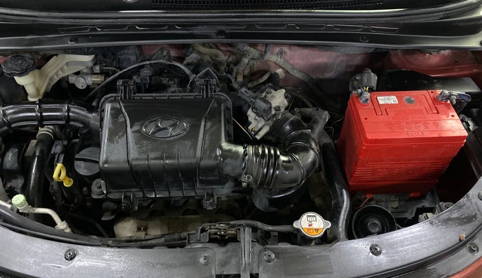 2013 Hyundai i10 MAGNA 1.1, Petrol, Manual, 60,325 km, Engine View