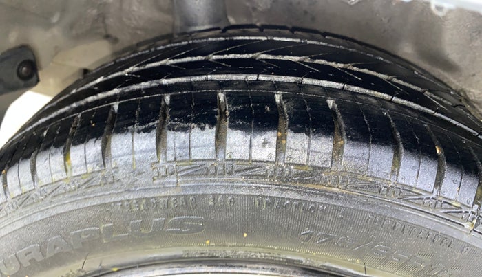 2014 Honda Amaze 1.5L I-DTEC S, Diesel, Manual, 57,485 km, Right Rear Tyre Tread