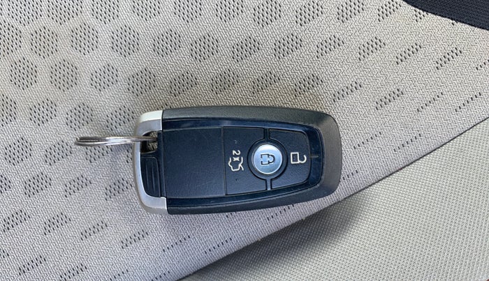 2020 Ford FREESTYLE FLAIR EDITION 1.2 PETROL, Petrol, Manual, 11,009 km, Key Close Up