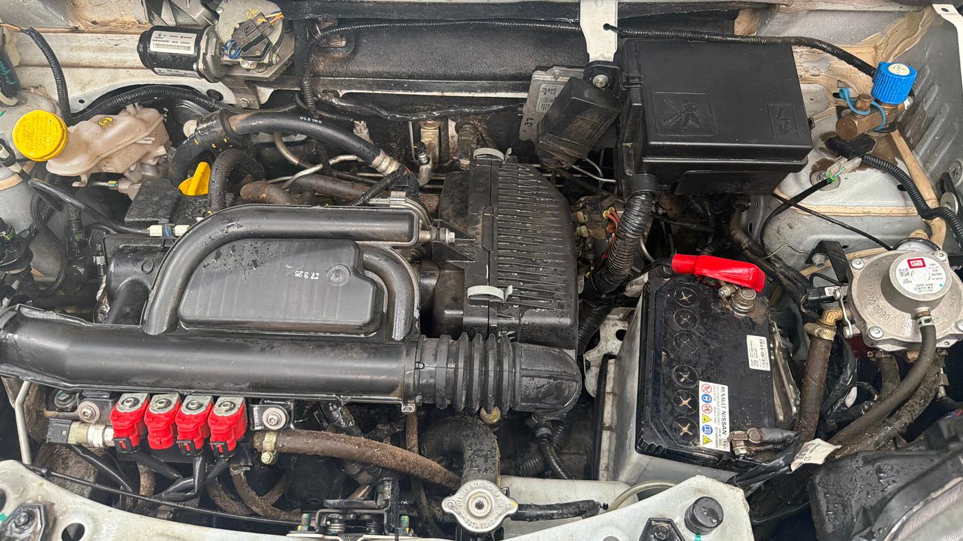 2025 Renault Kwid RXL 1.0 (O), CNG, Manual, 27,203 km, Engine View - Left