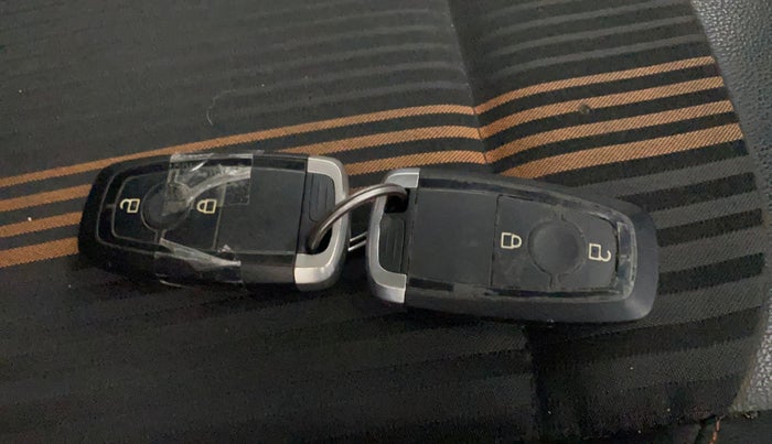 2020 Ford Ecosport TITANIUM 1.5 SPORTS(SUNROOF) PETROL, Petrol, Manual, 64,428 km, Key Close Up