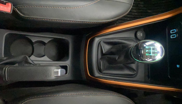 2020 Ford Ecosport TITANIUM 1.5 SPORTS(SUNROOF) PETROL, Petrol, Manual, 64,428 km, Gear Lever