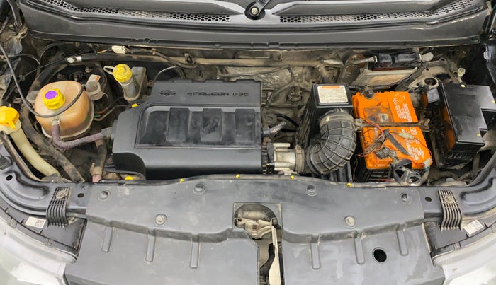 2016 Mahindra Kuv100 K2 6 STR, Petrol, Manual, 59,889 km, Open Bonet