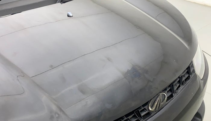 2016 Mahindra Kuv100 K2 6 STR, Petrol, Manual, 59,889 km, Bonnet (hood) - Minor scratches