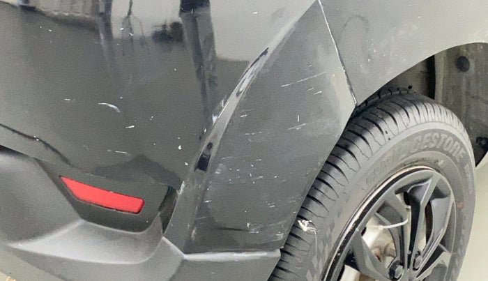 2016 Mahindra Kuv100 K2 6 STR, Petrol, Manual, 59,889 km, Rear bumper - Minor scratches