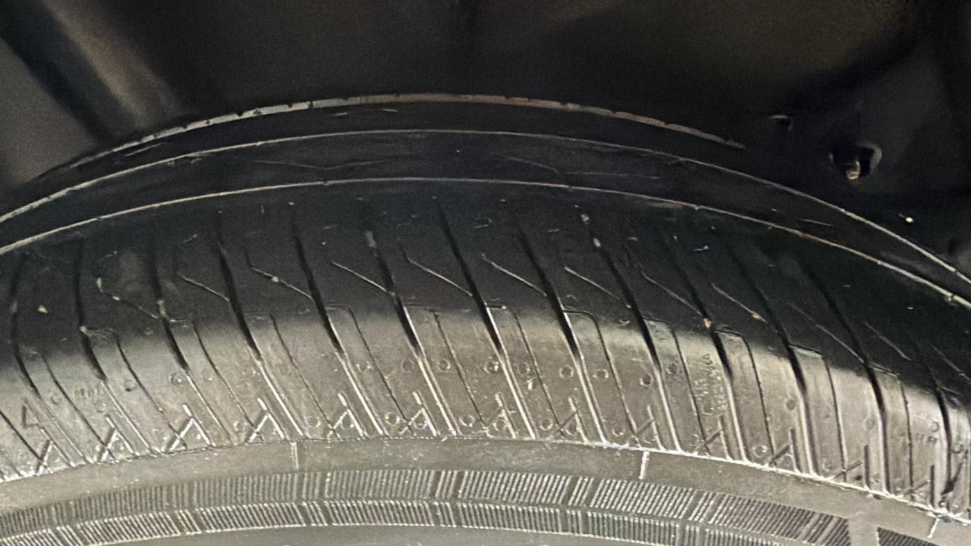 2024 Tata PUNCH ADVENTURE RHYTHM CNG MT, CNG, Manual, 20,781 km, Right Rear Tyre Tread