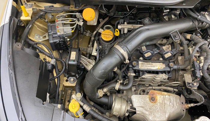 2021 Tata ALTROZ XZ PLUS PETROL, Petrol, Manual, 70,917 km, Engine View - Right