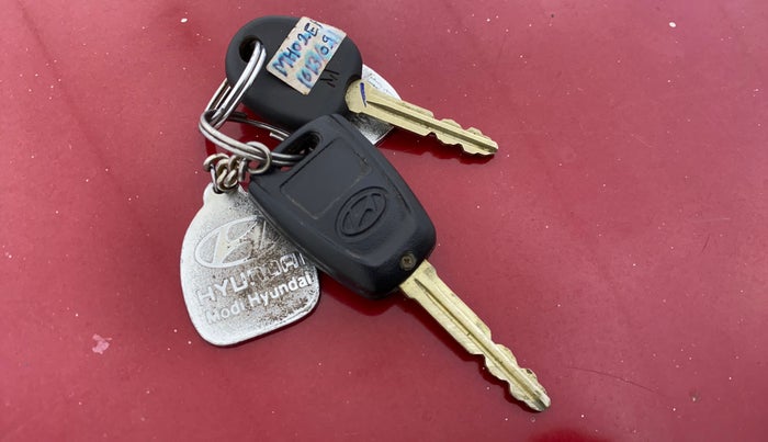 2017 Hyundai Grand i10 SPORTZ 1.2 KAPPA VTVT, Petrol, Manual, 29,677 km, Key Close Up