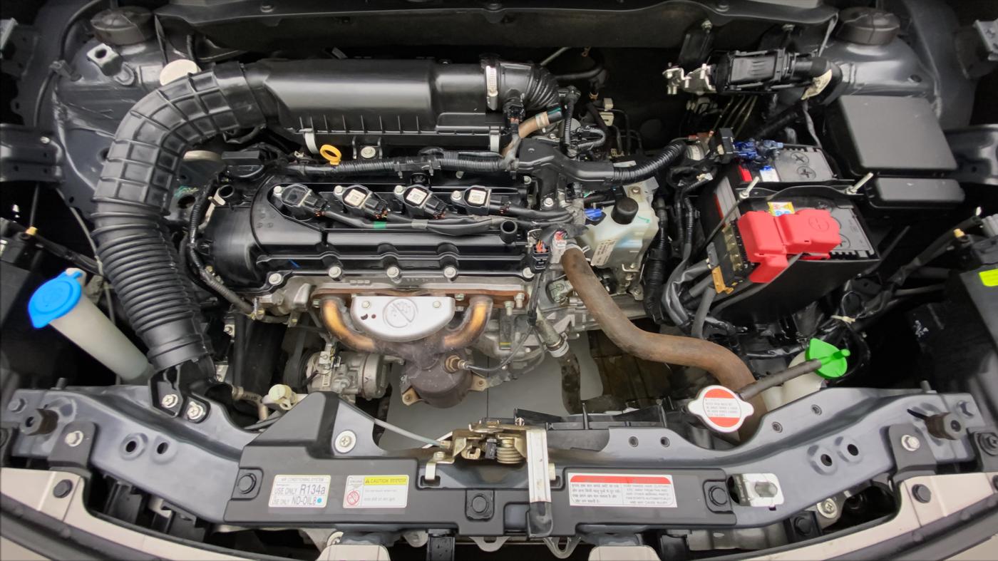 2019 Maruti Swift VXI AMT D, Petrol, Automatic, 22,007 km, Open Bonet