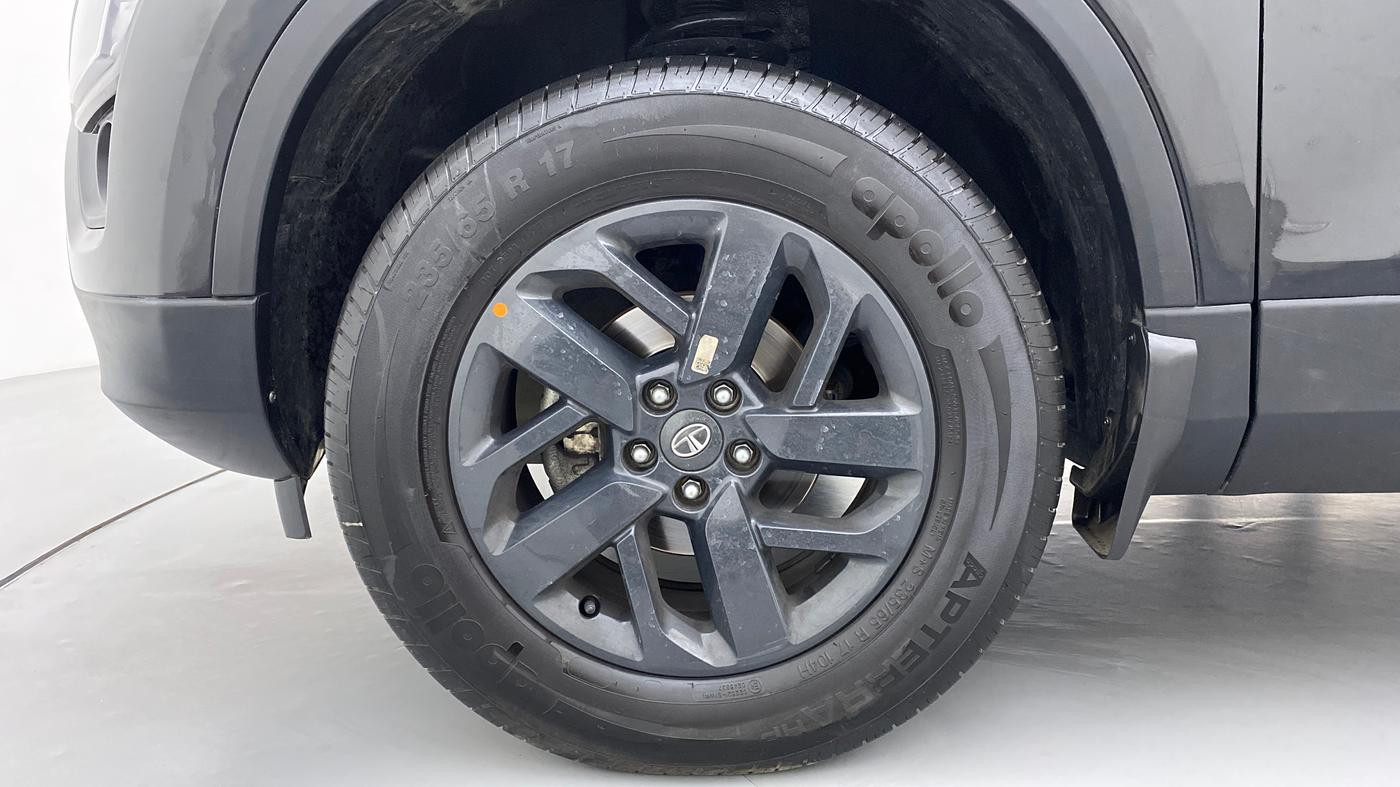 2021 Tata Harrier XT+ Dark Edition, Diesel, Manual, 12,668 km, Left Front Wheel