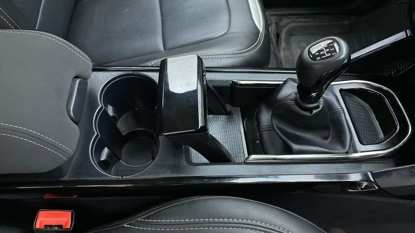 2021 Tata Harrier XT+ Dark Edition, Diesel, Manual, 12,668 km, Gear Lever