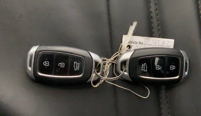 2021 Hyundai Verna SX 1.5 VTVT IVT, Petrol, Automatic, 26,297 km, Key Close Up