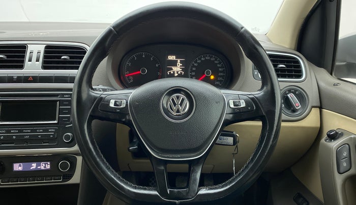 2015 Volkswagen Vento HIGHLINE PETROL, Petrol, Manual, 75,838 km, Steering Wheel Close Up