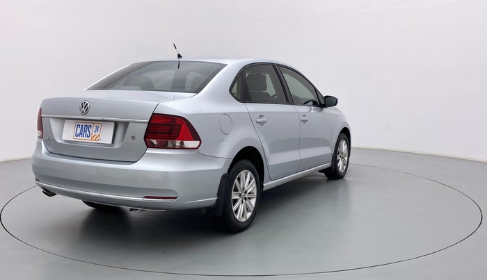 2015 Volkswagen Vento HIGHLINE PETROL, Petrol, Manual, 75,838 km, Right Back Diagonal