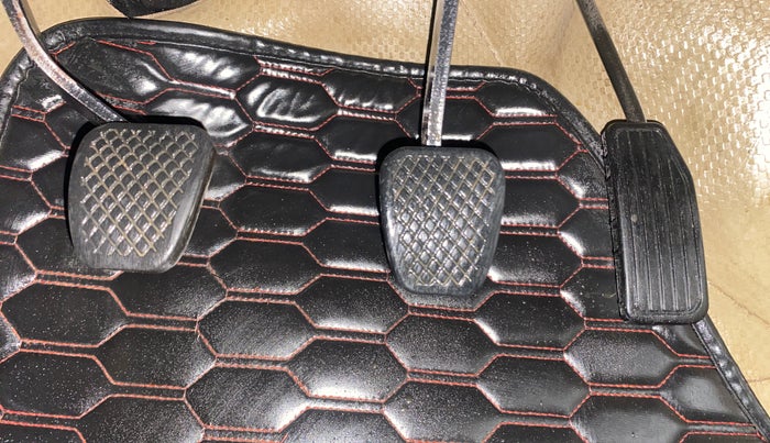 2018 Honda Brio S(O) MT, Petrol, Manual, 80,337 km, Pedals