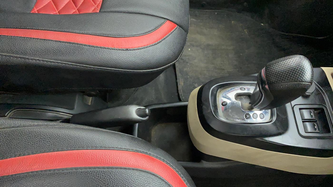 2016 Tata Nano TWIST XTA, Petrol, Automatic, 37,868 km, Gear Lever