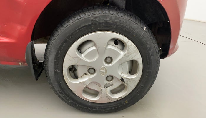 2016 Tata Nano TWIST XTA, Petrol, Automatic, 37,868 km, Right Front Wheel