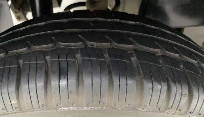 2016 Tata Nano TWIST XTA, Petrol, Automatic, 37,868 km, Right Rear Tyre Tread