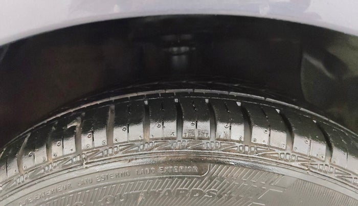 2019 Hyundai Grand i10 SPORTZ 1.2 KAPPA VTVT, Petrol, Manual, 41,635 km, Right Front Tyre Tread