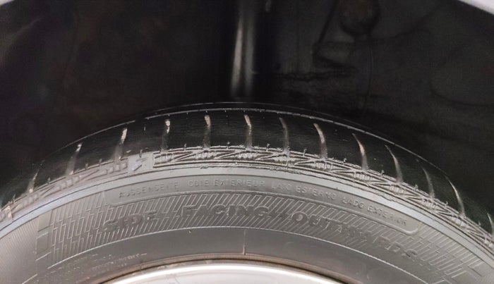 2019 Hyundai Grand i10 SPORTZ 1.2 KAPPA VTVT, Petrol, Manual, 41,635 km, Right Rear Tyre Tread