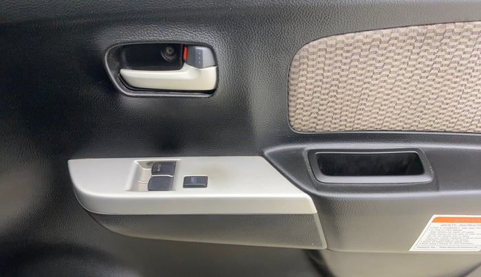 2014 Maruti Wagon R 1.0 LXI CNG, CNG, Manual, 59,473 km, Driver Side Door Panels Control