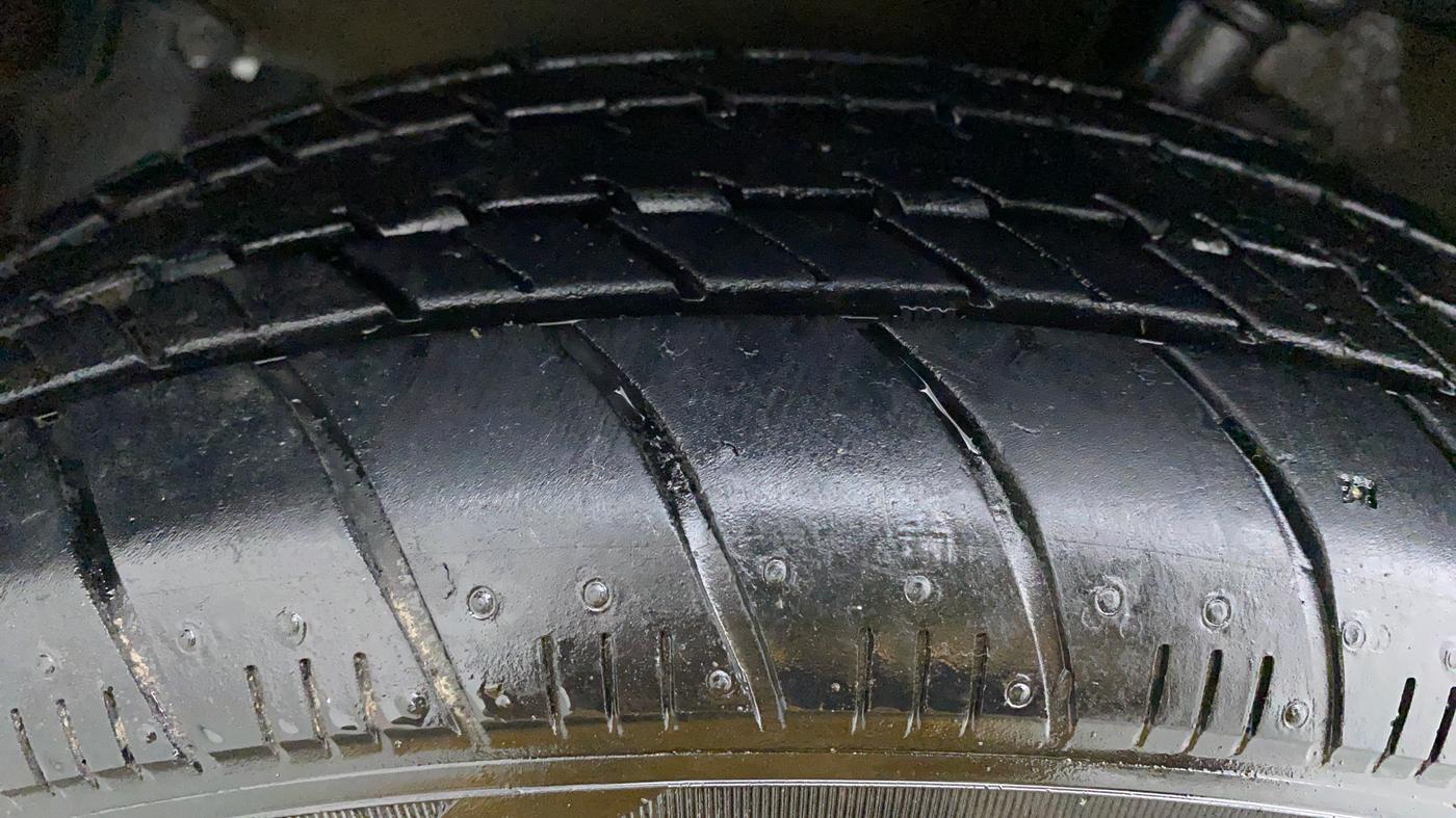 2017 Maruti Celerio ZXI OPT AMT, Petrol, Automatic, 8,497 km, Left Front Tyre Tread