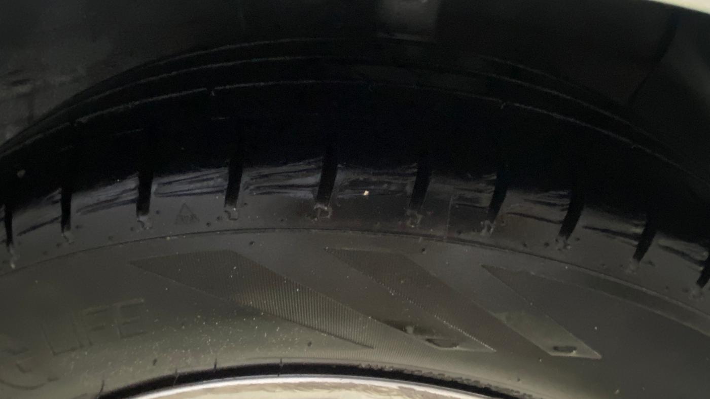 2018 Hyundai NEW SANTRO SPORTZ MT, CNG, Manual, 68,407 km, Right Front Tyre Tread