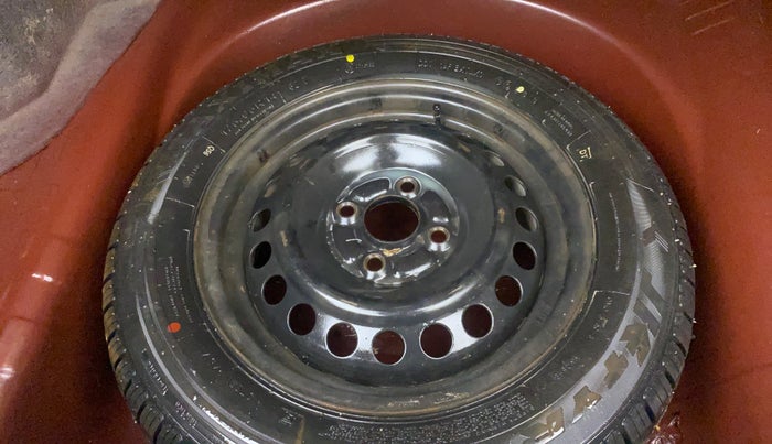 2015 Honda Amaze 1.2L I-VTEC S, Petrol, Manual, 1,09,469 km, Spare Tyre