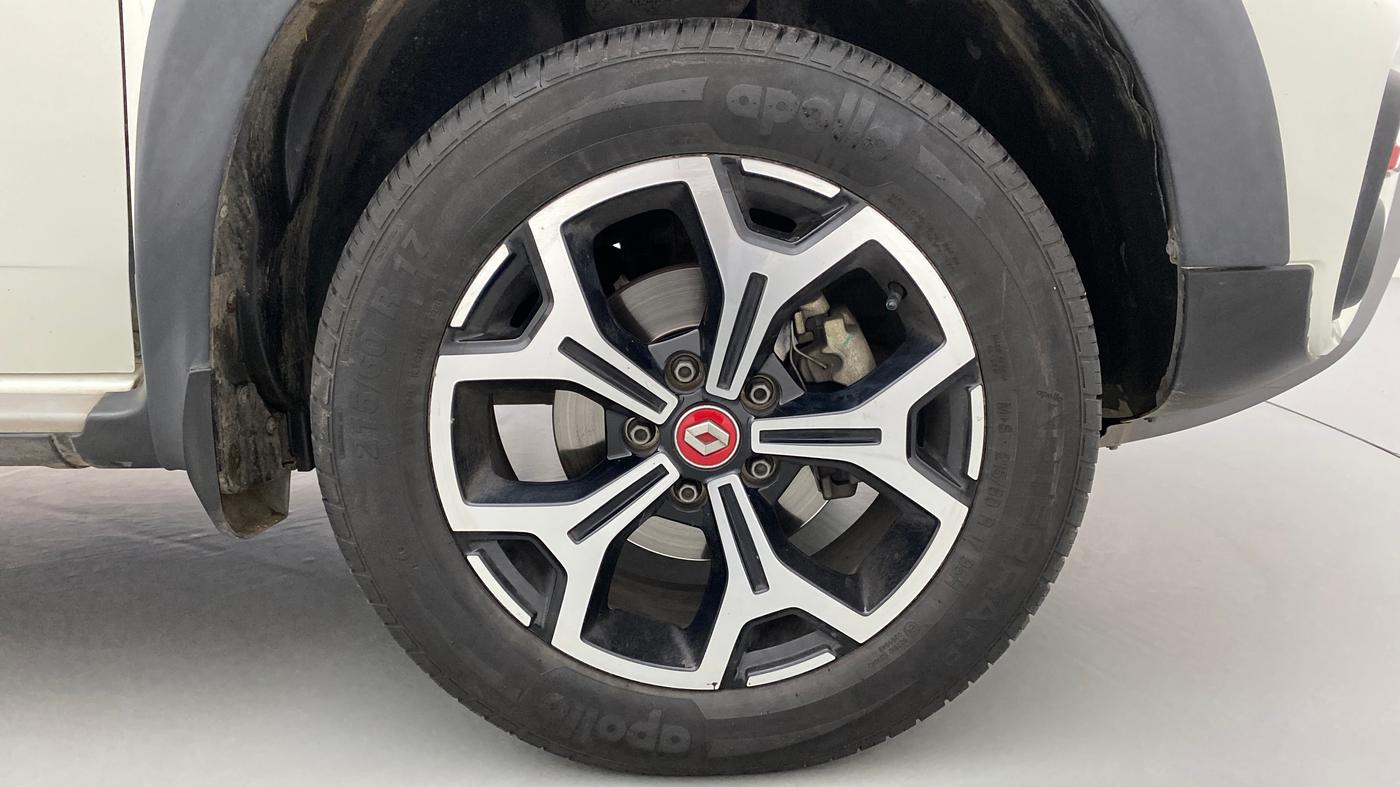 2021 Renault Duster RXZ 1.3 TURBO PETROL MT, Petrol, Manual, 28,035 km, Right Front Wheel