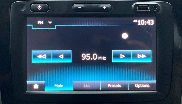 2021 Renault Duster RXZ 1.3 TURBO PETROL MT, Petrol, Manual, 28,035 km, Infotainment System