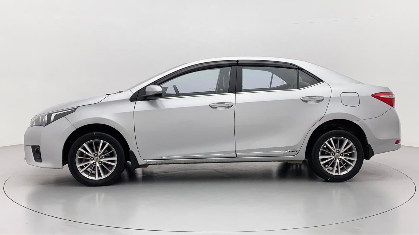 2016 Toyota Corolla Altis GL, Petrol, Manual, 71,916 km, Left Side