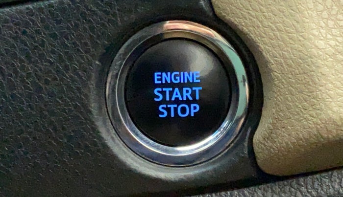 2016 Toyota Corolla Altis GL, Petrol, Manual, 71,916 km, Keyless Start/ Stop Button