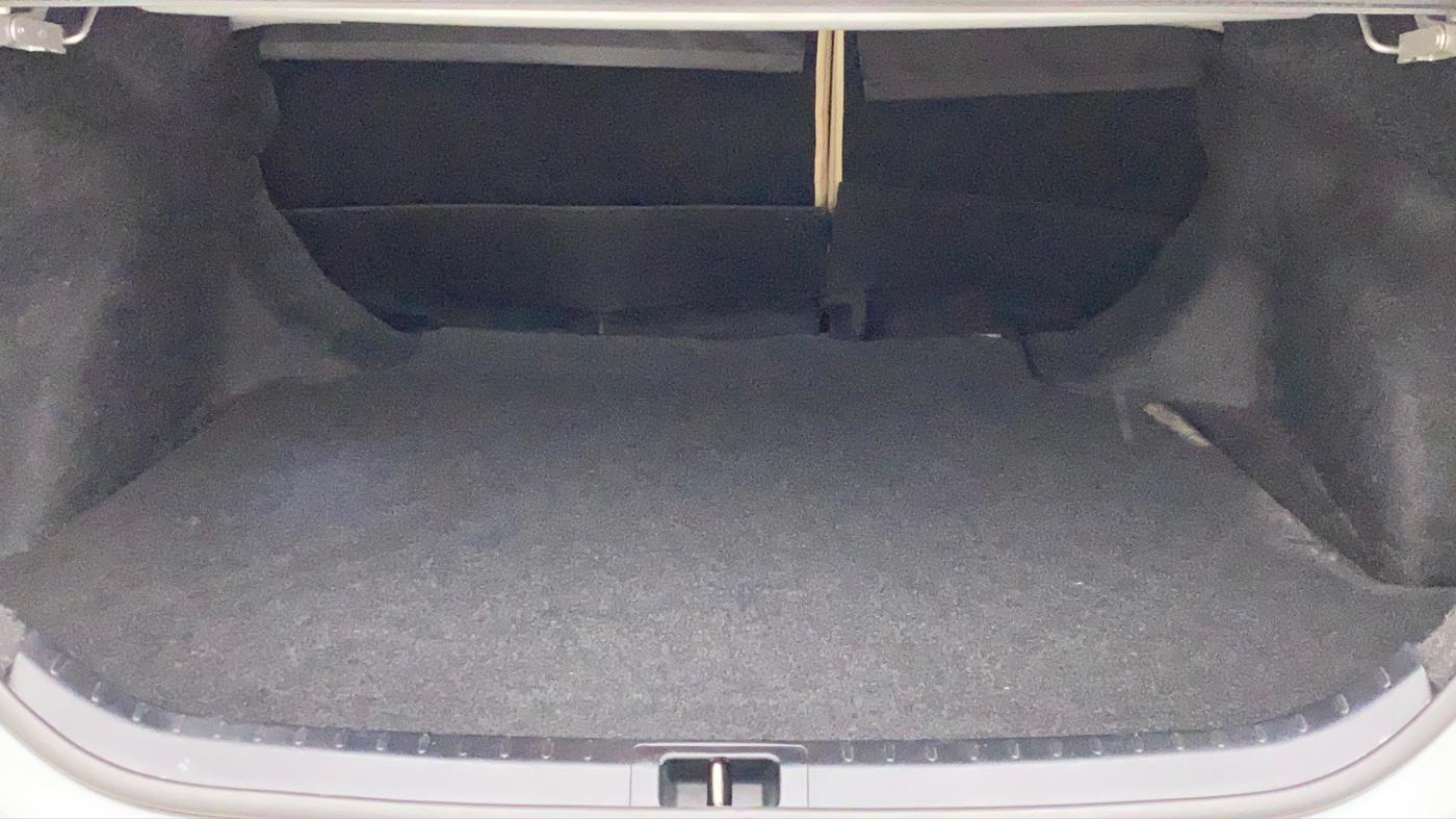 2016 Toyota Corolla Altis GL, Petrol, Manual, 71,916 km, Boot Inside