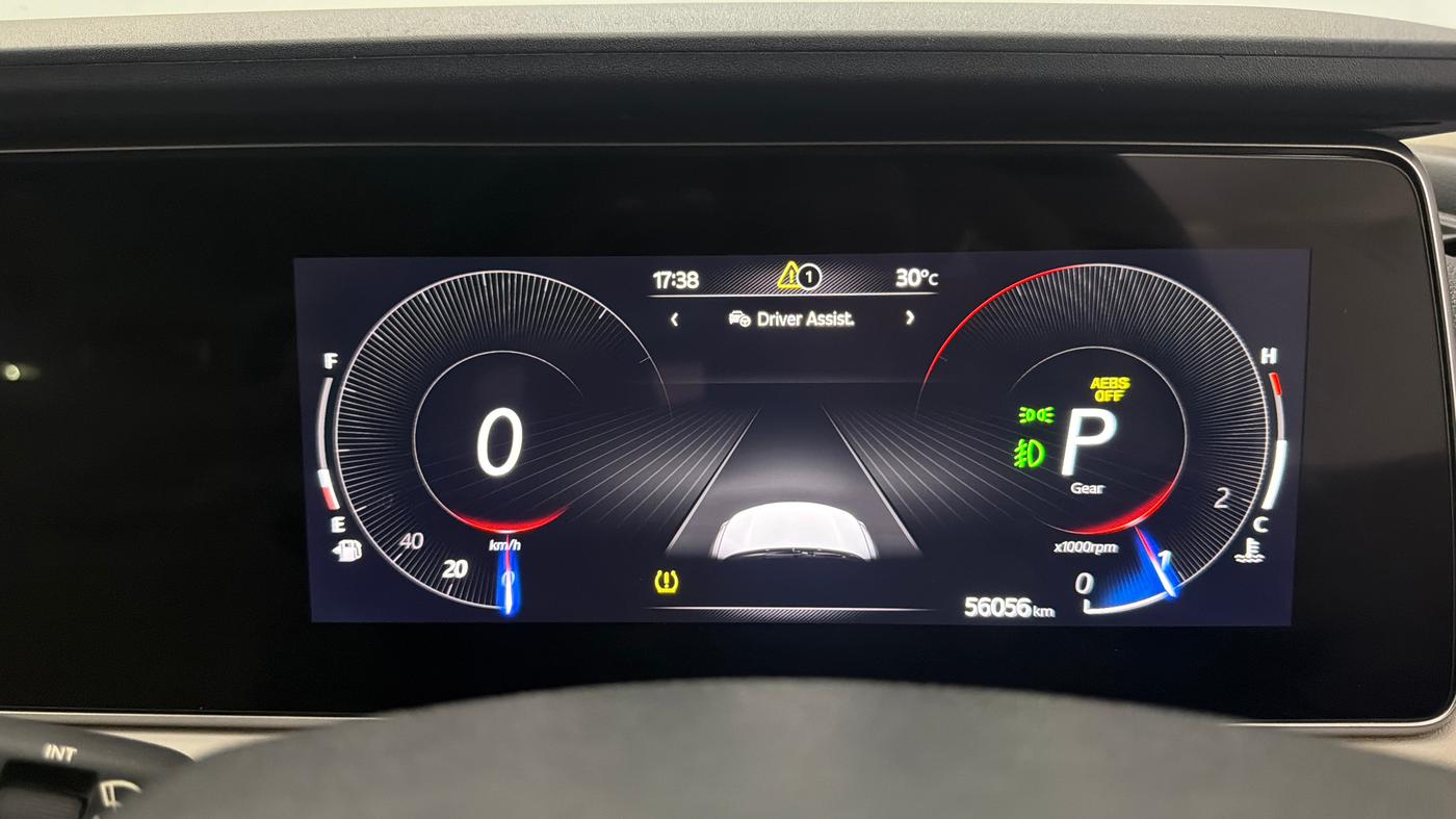 2022 Mahindra XUV700 AX 7 P AT 7 STR, Petrol, Automatic, 56,055 km, Odometer Image