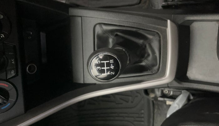 2024 Maruti BREZZA LXI, Petrol, Manual, 18,913 km, Gear Lever