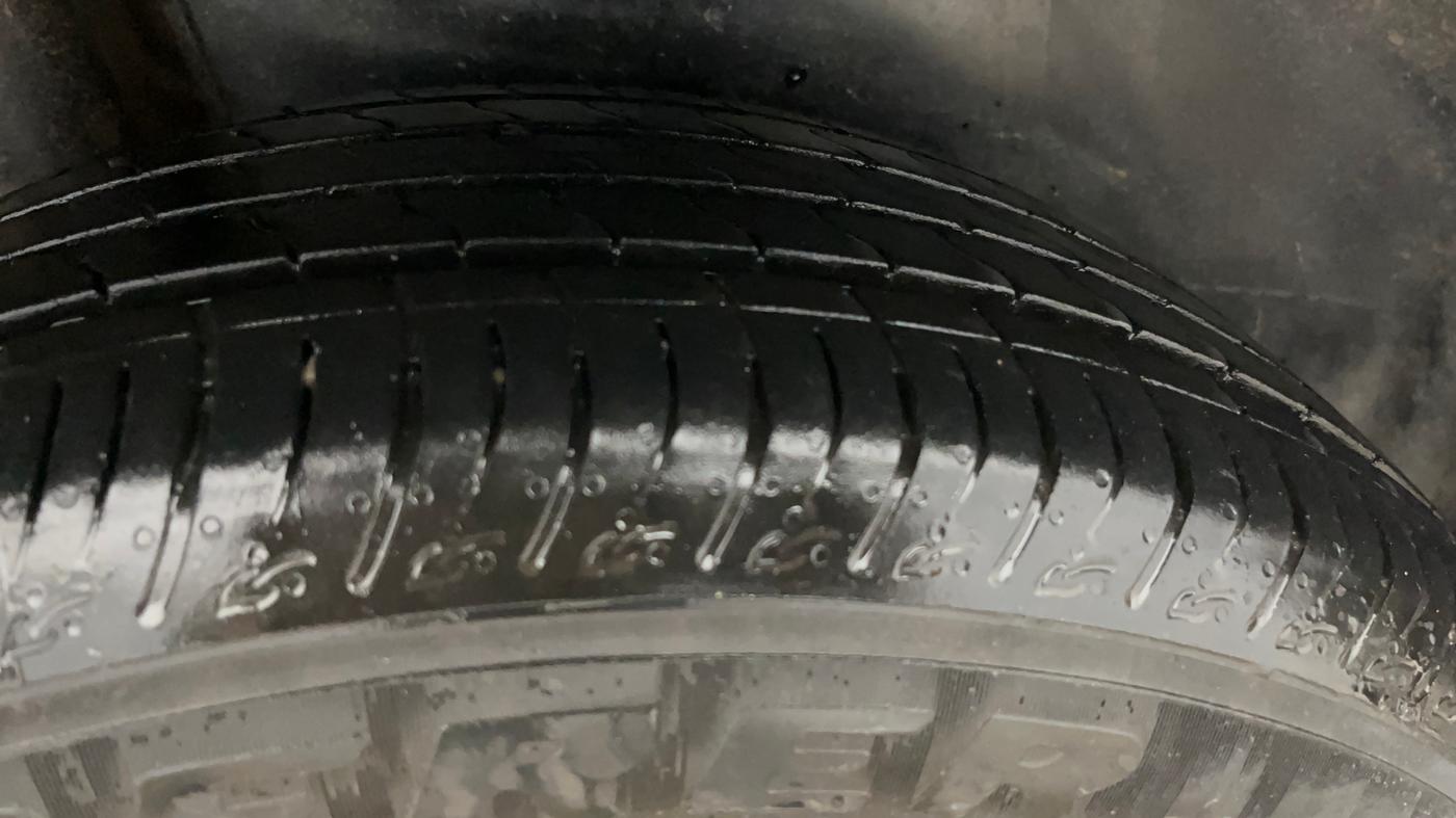 2024 Maruti BREZZA LXI, Petrol, Manual, 18,913 km, Right Rear Tyre Tread