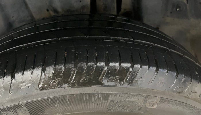 2024 Maruti BREZZA LXI, Petrol, Manual, 18,913 km, Left Rear Tyre Tread