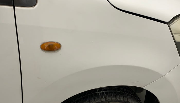 2013 Maruti Wagon R 1.0 VXI, Petrol, Manual, 38,260 km, Right fender - Minor scratches