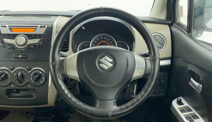 2013 Maruti Wagon R 1.0 VXI, Petrol, Manual, 38,260 km, Steering Wheel Close Up