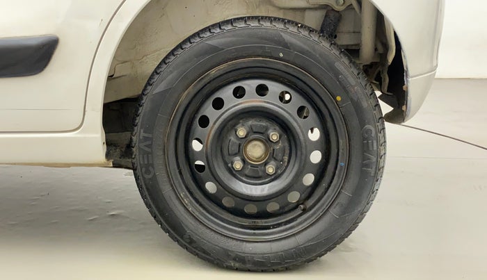 2013 Maruti Wagon R 1.0 VXI, Petrol, Manual, 38,260 km, Left Rear Wheel