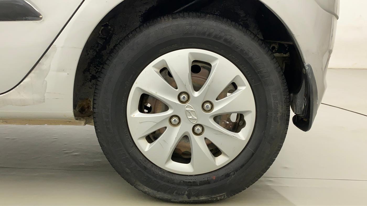 2011 Hyundai i10 MAGNA 1.2, Petrol, Manual, 25,268 km, Left Rear Wheel