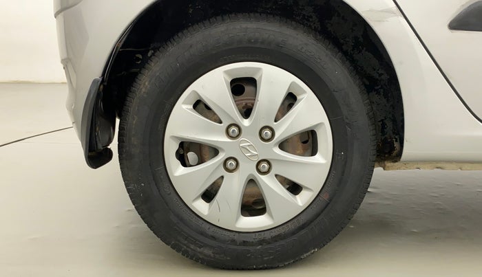 2011 Hyundai i10 MAGNA 1.2, Petrol, Manual, 25,268 km, Right Rear Wheel