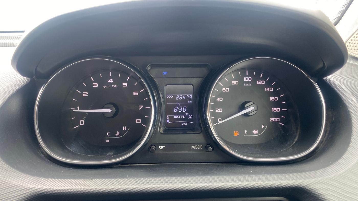 2018 Tata Tiago XZ PETROL, Petrol, Manual, 26,479 km, Odometer Image