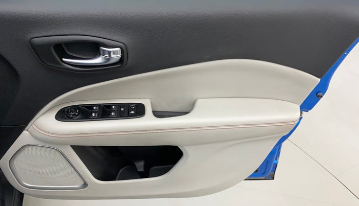 2018 Jeep Compass LIMITED (O) 1.4 PETROL AT, Petrol, Automatic, 61,740 km, Driver Side Door Panels Control