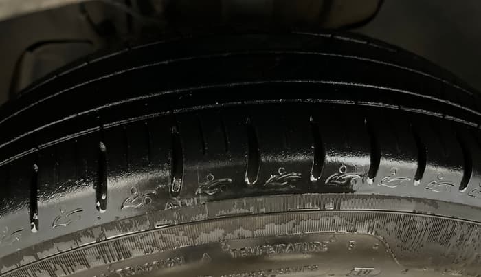 2019 Tata Tiago XZ PLUS PETROL, Petrol, Manual, 94,325 km, Left Front Tyre Tread