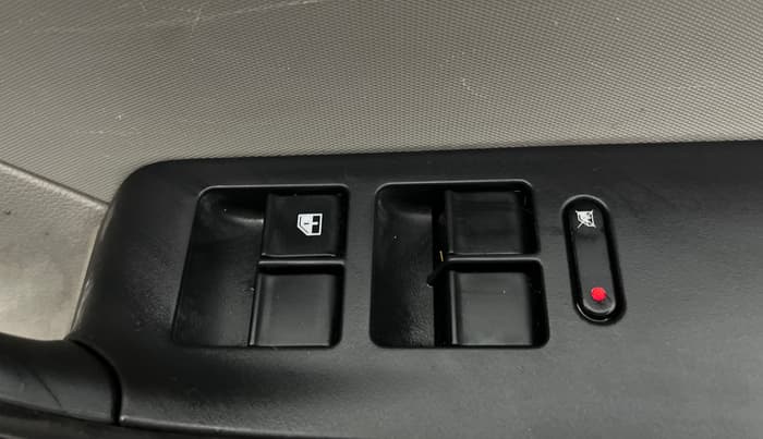 2019 Tata Tiago XZ PLUS PETROL, Petrol, Manual, 94,325 km, Driver Side Door Panels Control